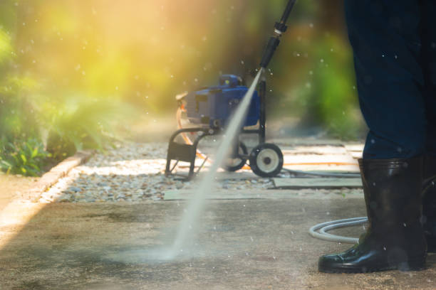 Post-Construction Pressure Washing in South Carthage, TN